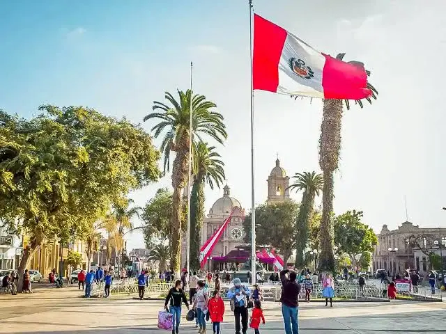 Cómo planificar un viaje por Fiestas Patrias sin contratiempos